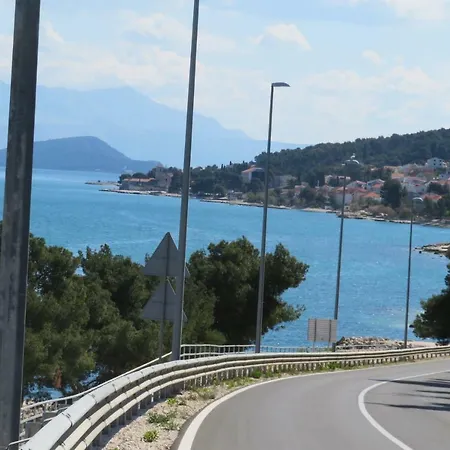 Lägenhet Nely - Sea, Terrace And Peace